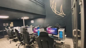 Zone 10 le lobby